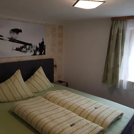 Estalagem Santeler Sankt Leonhard im Pitztal